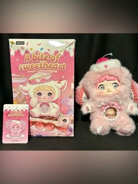Nommi A Bite of Sweetheart - Cherry Pop